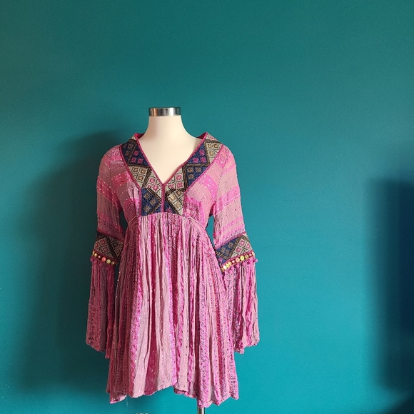 Savage culture mini dress, bell sleeves, festival, boho, embroidered, - Picture 1 of 7